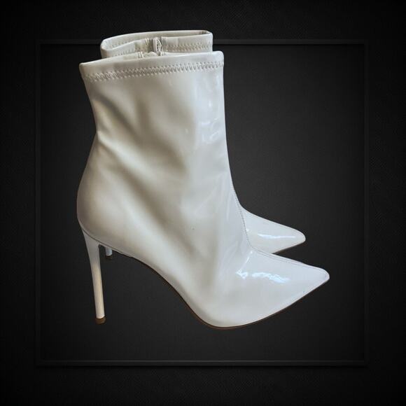 Steve Madden Women’s SZ 7.5M White Patent Stiletto High Heels Side Zip - Picture 7 of 13